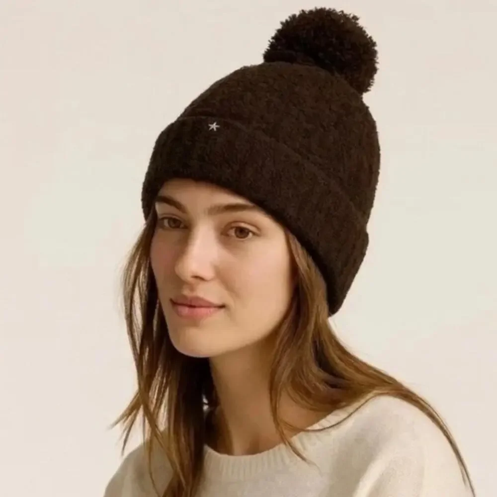Barefoot Dreams CozyChic Cable Knit Pom Pom Beanie Dark Brown NWT BDWCC20562 OS